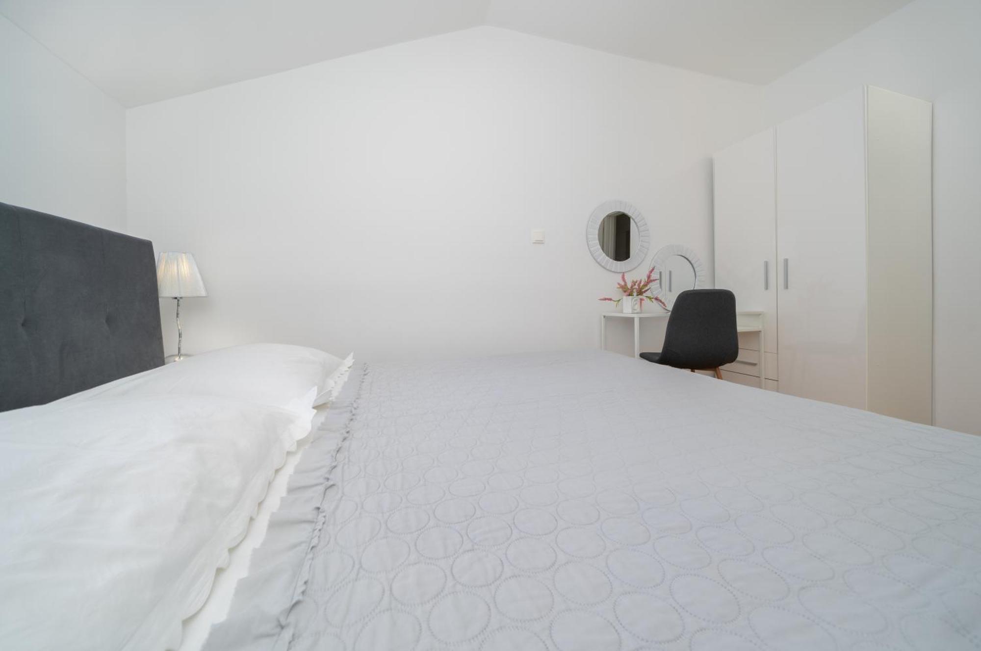 Apartment Ana Makarska Esterno foto